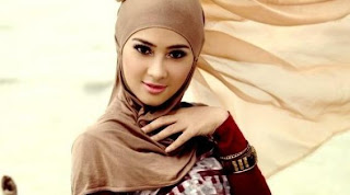 Tips Make Up Minimalis Untuk yang Berjilbab