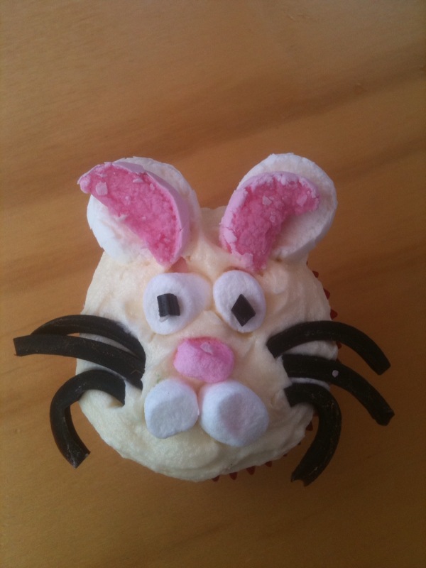 cute easter bunny cupcakes. cute easter bunny cupcakes. cute easter bunny cupcakes.