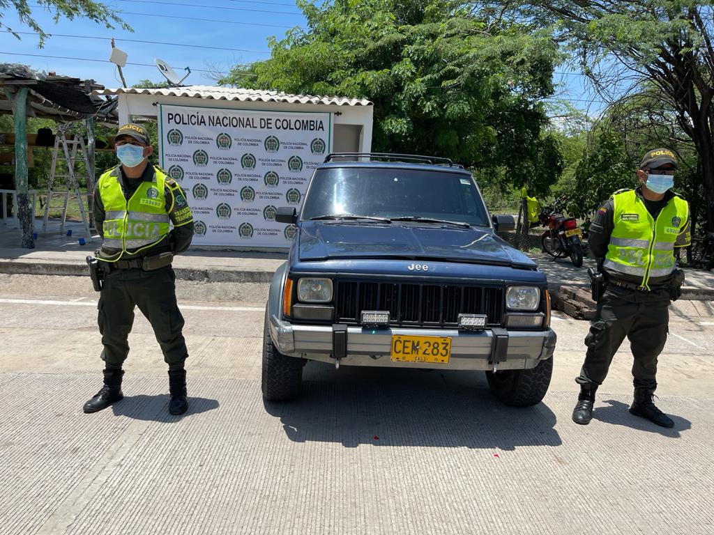 https://www.notasrosas.com/ captura dos mujeres con mil gramos de cocaína y realiza otros operativos en vías de La Guajira