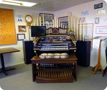 wurlitzer-organ
