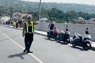 Patroli Gabungan Sat Lantas Polres Samosir dan Dishub, Jaga Arus Lalu Lintas di Jembatan Tano Ponggol