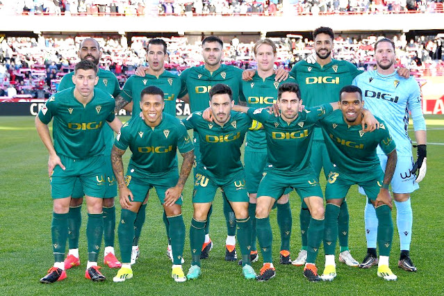 📸CÁDIZ C. F. 📆3 enero 2024 ⬆️Fali, Luis Hernández, Maxi Gómez, Álex Fernández, Chris Ramos, Conan Ledesma. ⬇️Rubén Alcaraz, Darwin Machís, Iza Carcelén, Rubén Sobrino y Lucas Pires. GRANADA C. F. 2 🆚 CÁDIZ C. F. 0 Miércoles 03/01/2024, 17:00 horas. Campeonato de Liga de 1ª División, jornada 19. Granada, estadio Nuevo Los Cármenes: 17.732 espectadores. GOLES: ⚽1-0: 22’, Myrto Uzuni. ⚽2-0: 70’, Bryan Zaragoza.