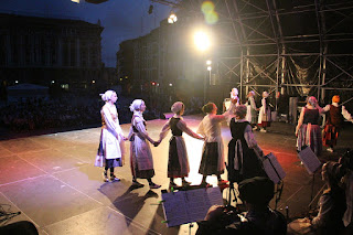 Exhibición de danzas de Ibarra-Kaldu, Erreka-Ortu y Laguntasuna