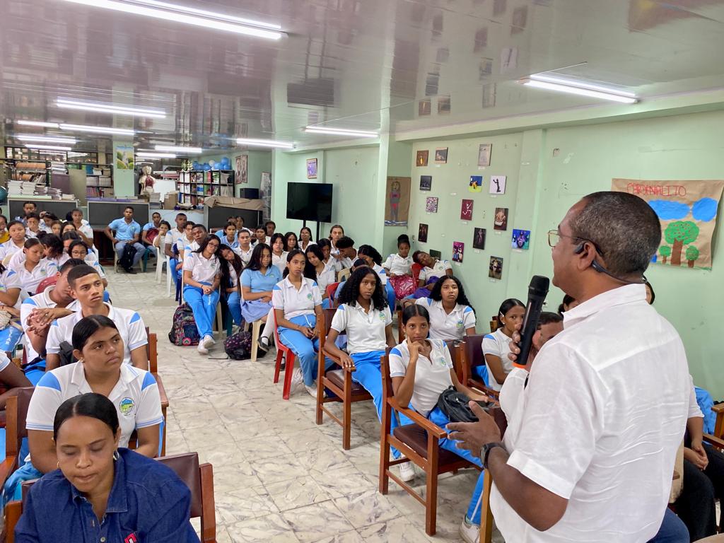 https://www.notasrosas.com/ Alcaldía de Dibulla socializa construcción de un Centro de Estudios Técnicos, en convenio con Uniguajira y el Sena