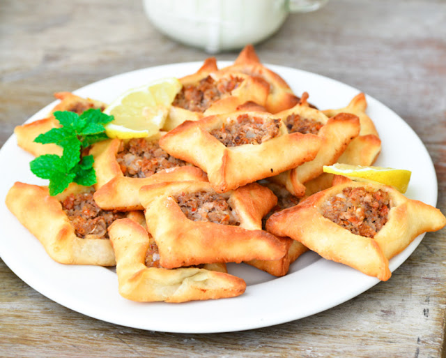 Sfeeha (Lebanese Meat Pies)