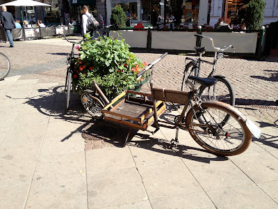 delivery bike with front cargo space