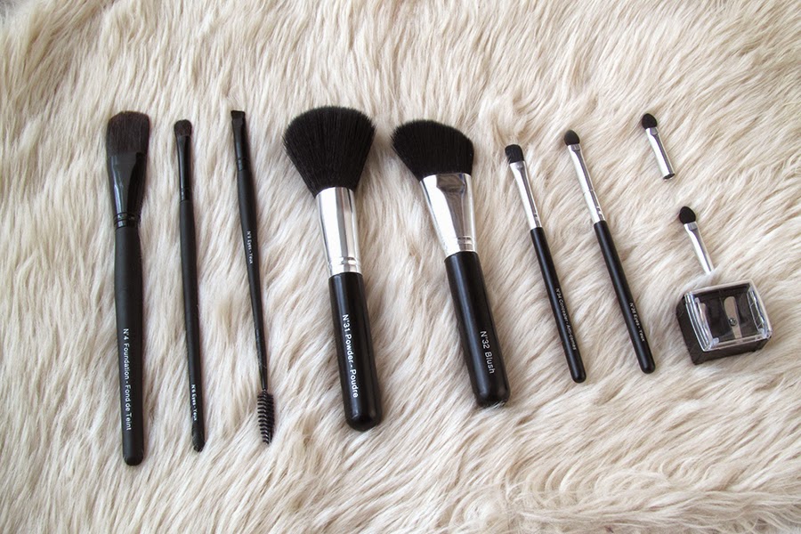 B makeup brushes queen pregnancy Debenhams b brushes queen makeup dubai venice florida