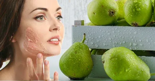 Homemade Pear (Nashpati) Face Pack and Scrub