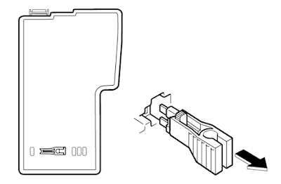 Mazda 5 - Fuse puller location