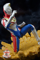 S.H. Figuarts -Shinkocchou Seihou- Ultraman Dyna Flash Type 19