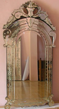 special mirror, antique mirror, beautiful mirror