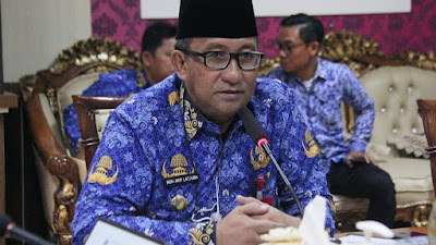 Rapat Proses Izin Pelaksanaan Pemanfa'atan Ruang Laut Di Sulawesi Tengah.