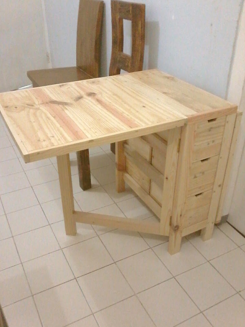 16+ Meja Dari Kayu