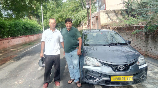 TAXI IN AGRA    