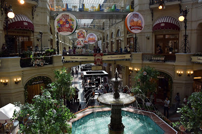 Galerías GUM - Plaza Roja - Moscú - Rusia