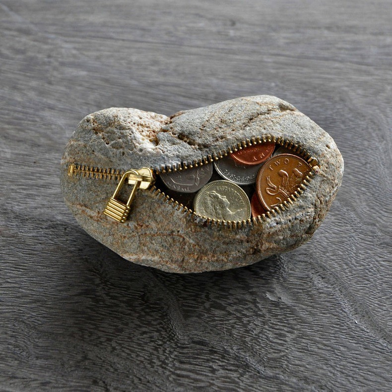 Zippered_Coin_Purse_by_jiyuseki