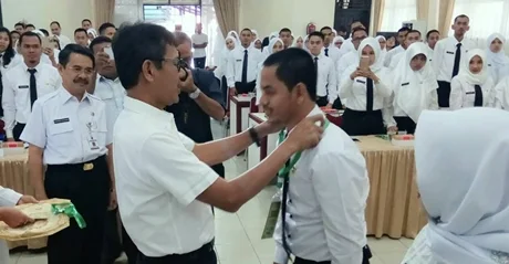 Gubernur Irwan Prayitno Buka Pelatihan Dasar Calon Pegawai Negeri Sipil Golongan III