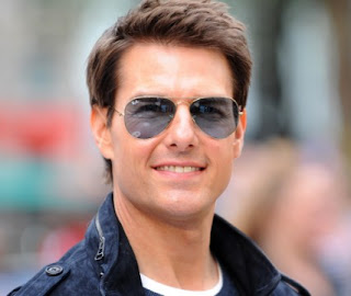 tom cruise, hot tom cruise, tom cruise hot, tom cruise beautiful, tom cruise body, tom cruise wife, tom cruise and suri, tom cruise with his hot wife, tom cruise make up, tom cruise long hairs, tom cruise hair styles, tom cruise in london, 