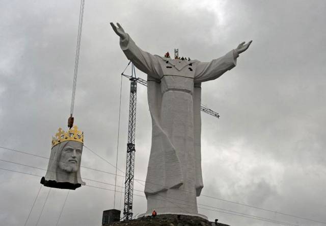 Worlds Largest Jesus Christ Statue