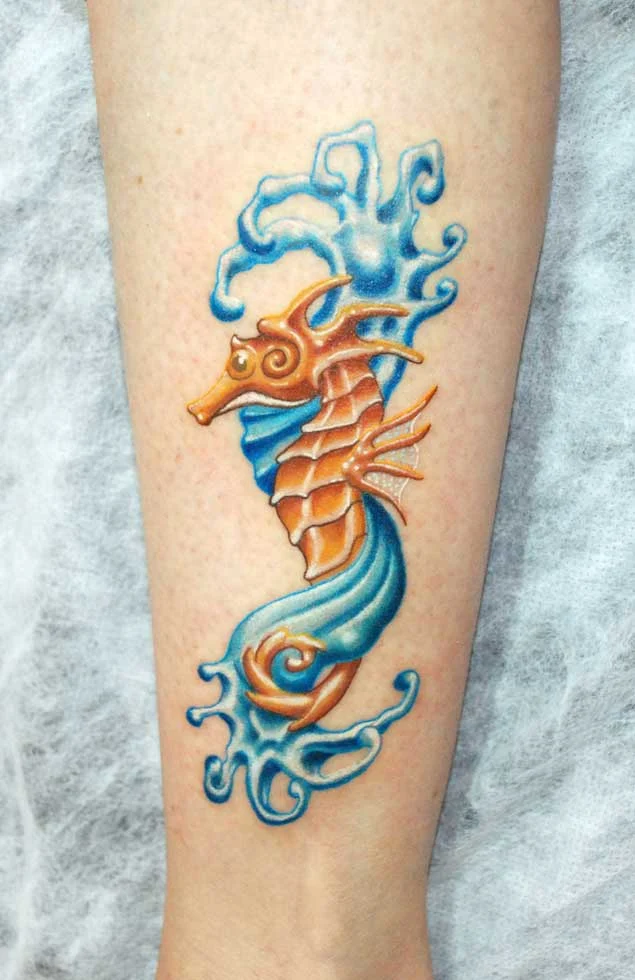 Precioso caballito de mar tatuaje