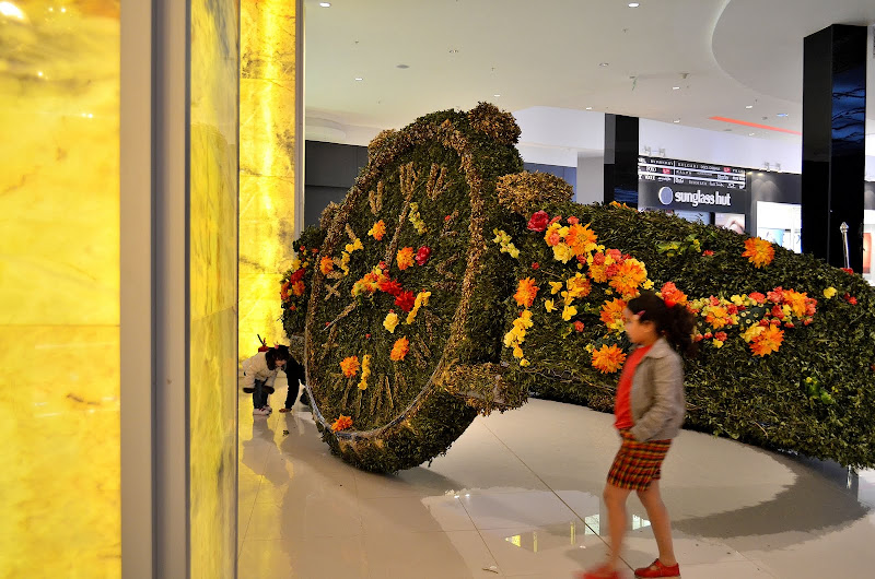 decorations at the morocco mall