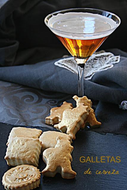 galletas de cerveza,galletas doradas