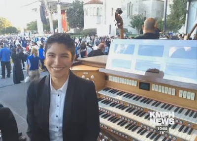 Seventh-day Adventist Woman plays organ for Pope Francis during Mass