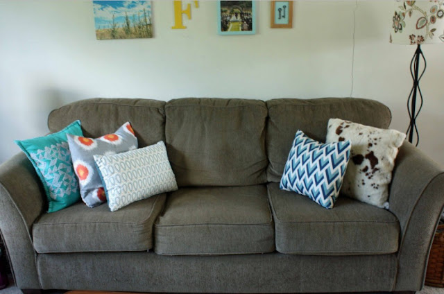 Sofa Minimalis Untuk Ruang Tamu Sederhana