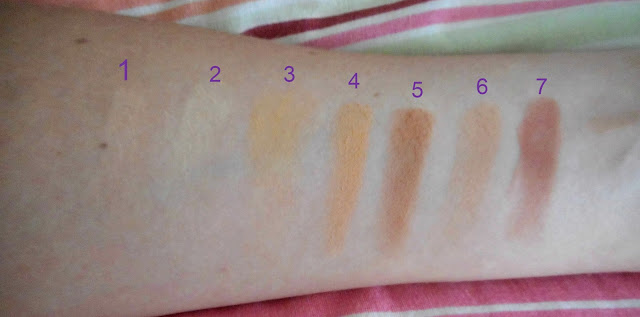 paleta-sombras-neutras-foscas