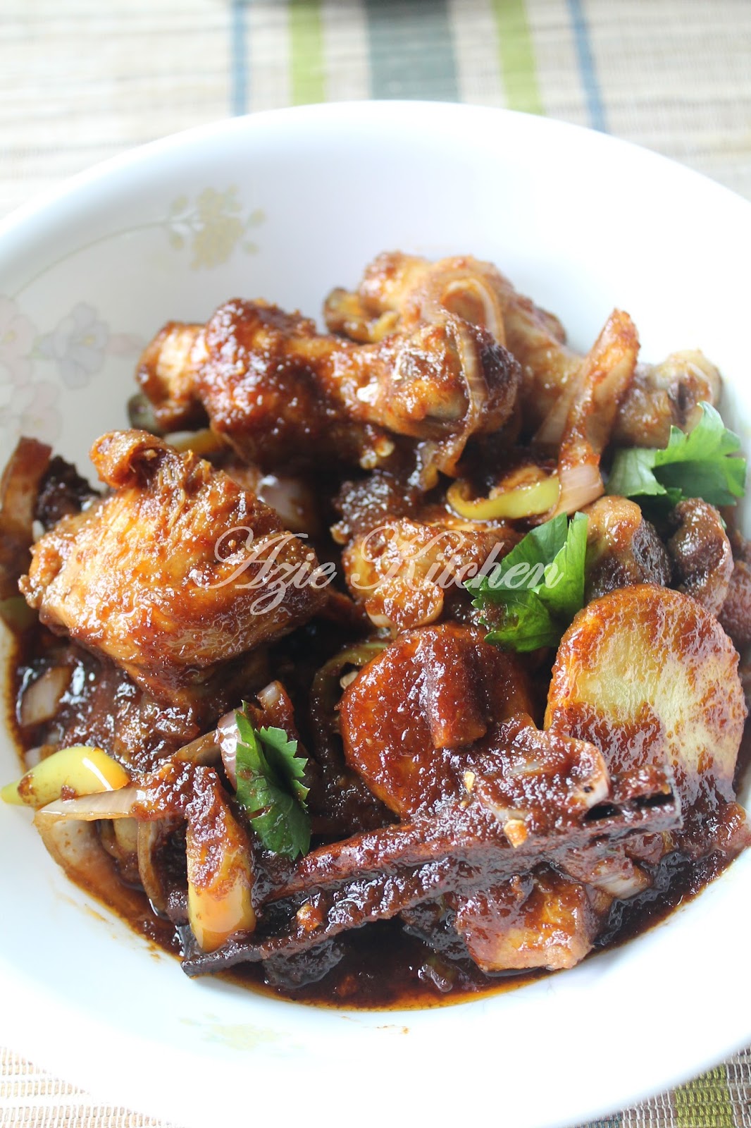 Ayam Masak Kicap Pedas Yang Sedap - Azie Kitchen