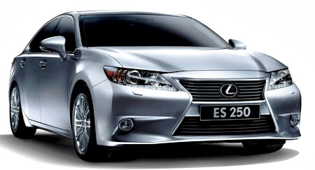 Lexus ES 250. Majalah Otomotif Online