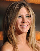 Holivudska glumica Jennifer Aniston stala je u odbranu američke starlete Kim .