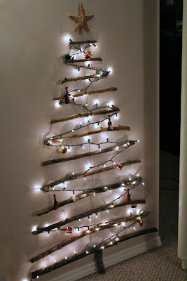 Christmas branch tree on the wall - Turtles and Tails blog