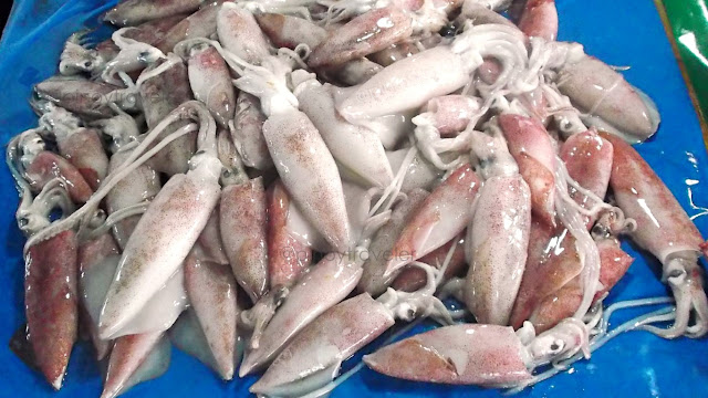 fresh squid at the talipapa of Brgy 85 San Jose Tacloban
