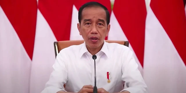 ProDem: Jokowi Seperti Bebek Lumpuh, Larangan Ekspor CPO dan Migor Dibantah Sekelas Dirjen