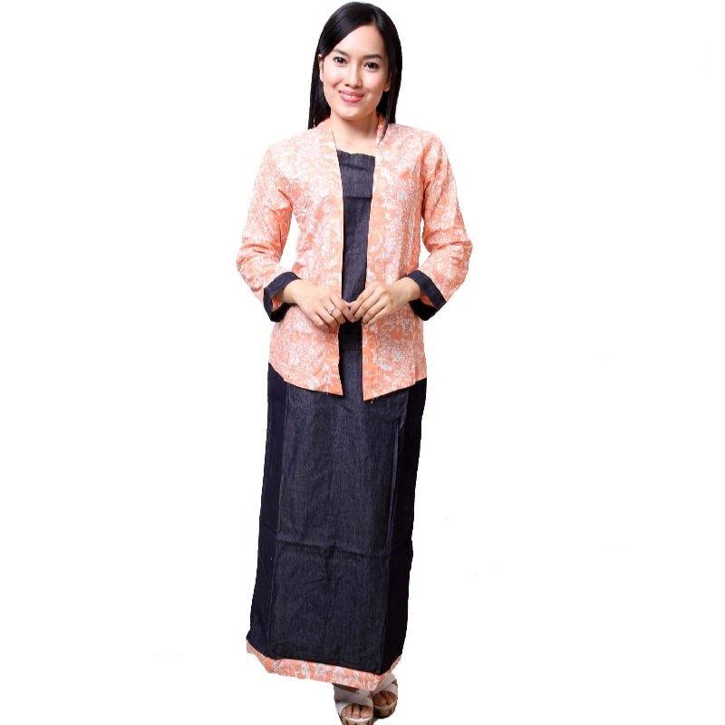 10 Baju Batik Wanita Kantor Lengan Panjang, Elegan 