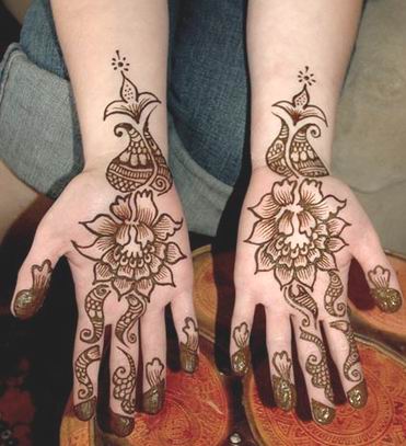 Simple Kids Mehndi Designs