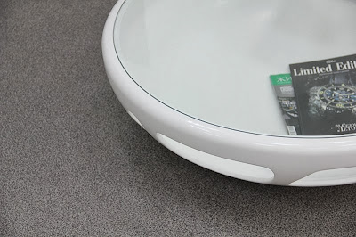 modern-elegant-pebble-table