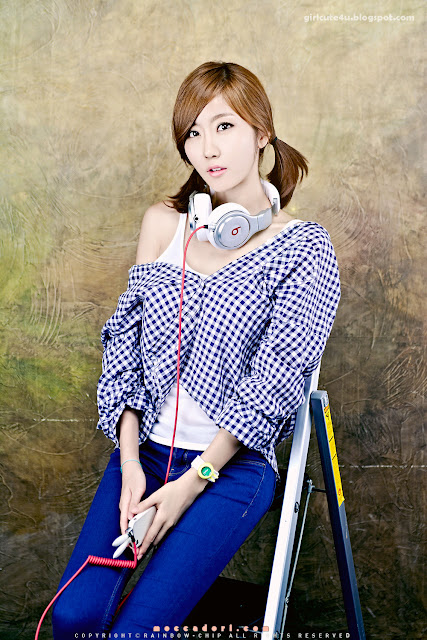 10 Choi Byeol Yee-Blue Check Pattern-very cute asian girl-girlcute4u.blogspot.com