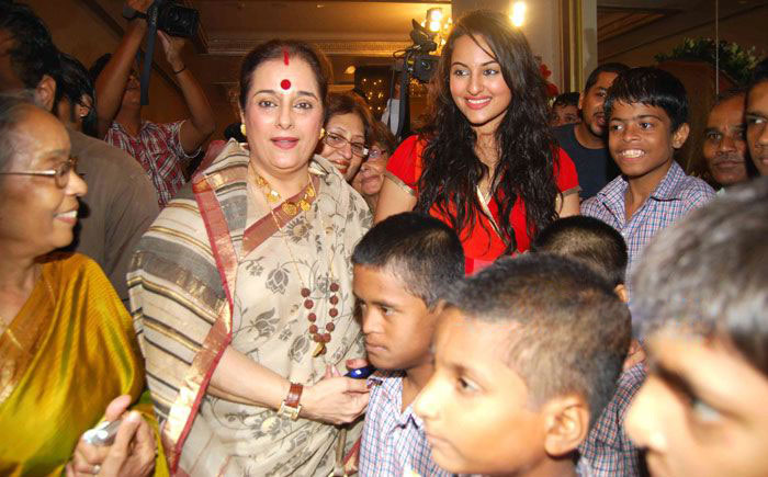 ‘Sonakshi Sinha’ At Charity Event film pics