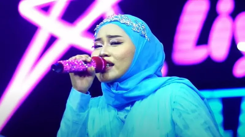 Siti Aliyah - Banyu Larangan