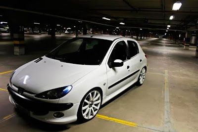 Peugeot 206 Rebaixado + Rodas 17" + Som