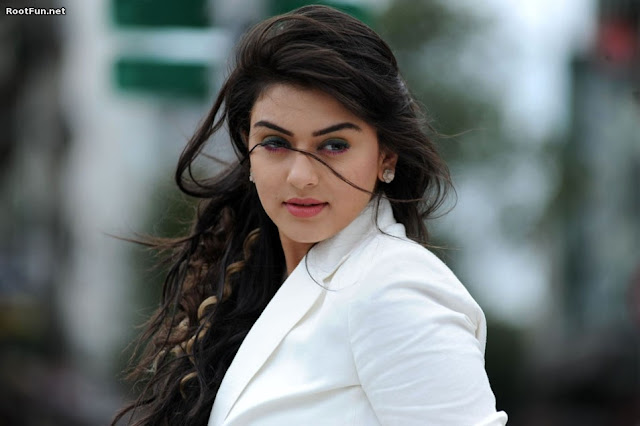 7 Most HOT and Sexy Hansika Motwani Pictures