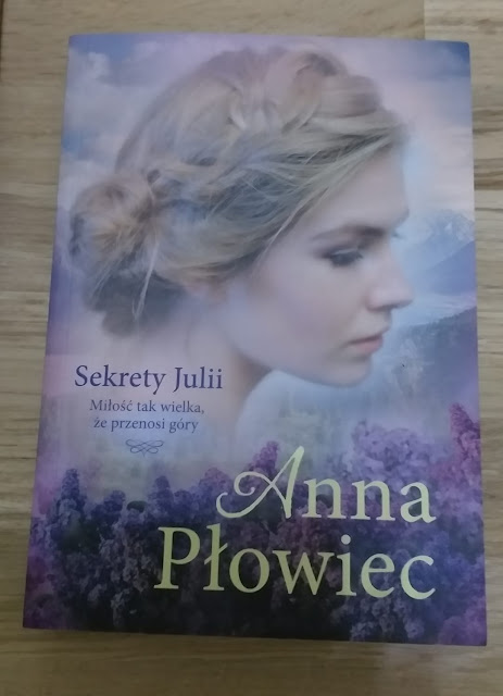 "Sekrety Julii" Anna Płowiec