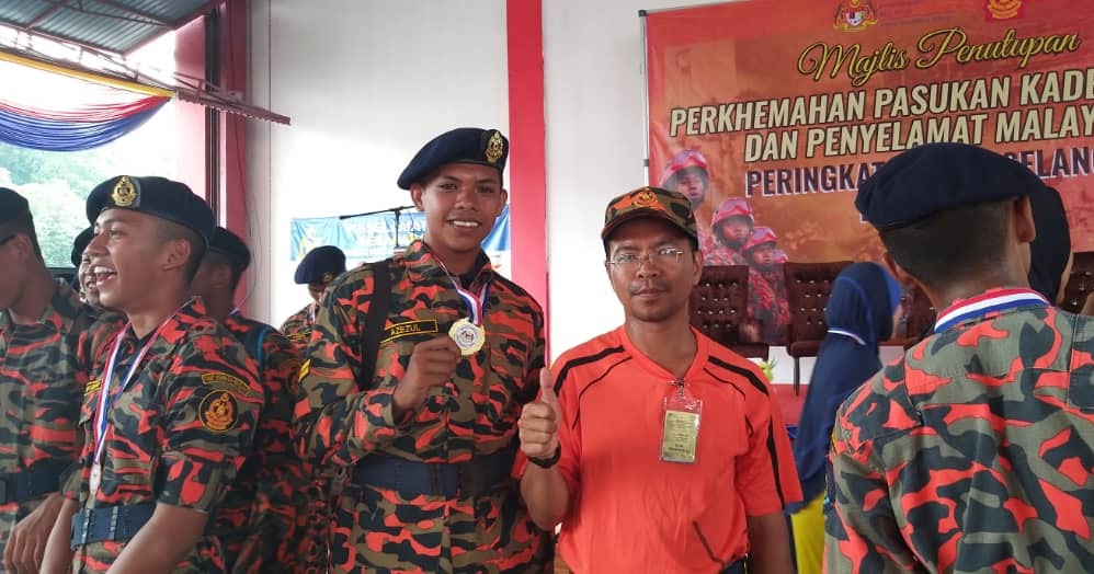 Portal Rasmi SAM Pasir Panjang: PERKHEMAHAN KADET BOMBA 