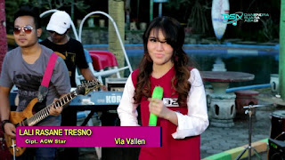  Lali Rasane Tresno disini yang kami convert dari Youtube akun  download gudang lagu mp3 terbaru 2019 [03,08 MB] Via Vallen - Lali Rasane Tresno