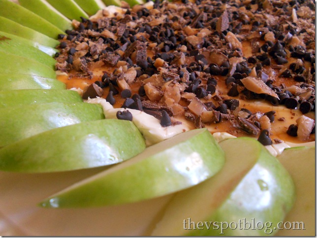 Apples Malloy: the dessert that will turn you into a piggy. Or maybe that’s just me.  The V Spot