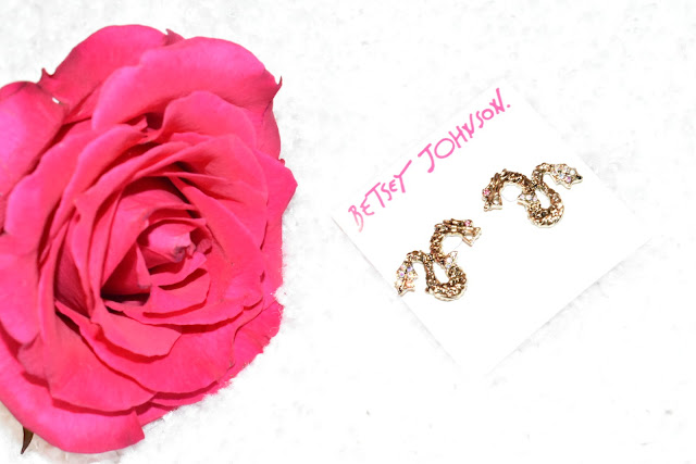 #Usies With Betsey Johnson!   via  www.productreviewmom.com