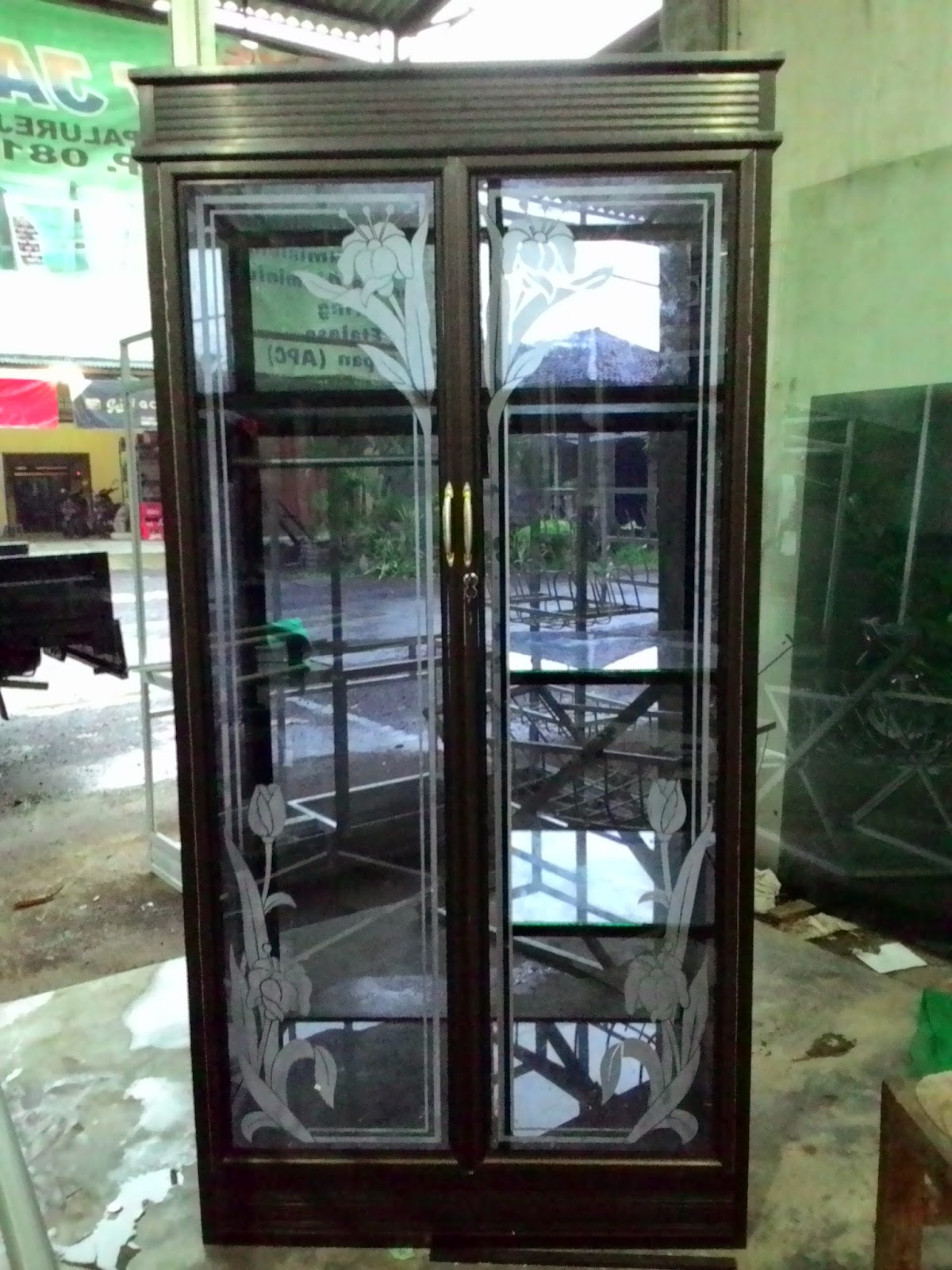 Tukang Aluminium Gambar Petabot Aluminium Banyuwangi