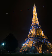 La Torre Eiffel (Tour Eiffel, en francés), inicialmente nombrada torre de . (eiffel)